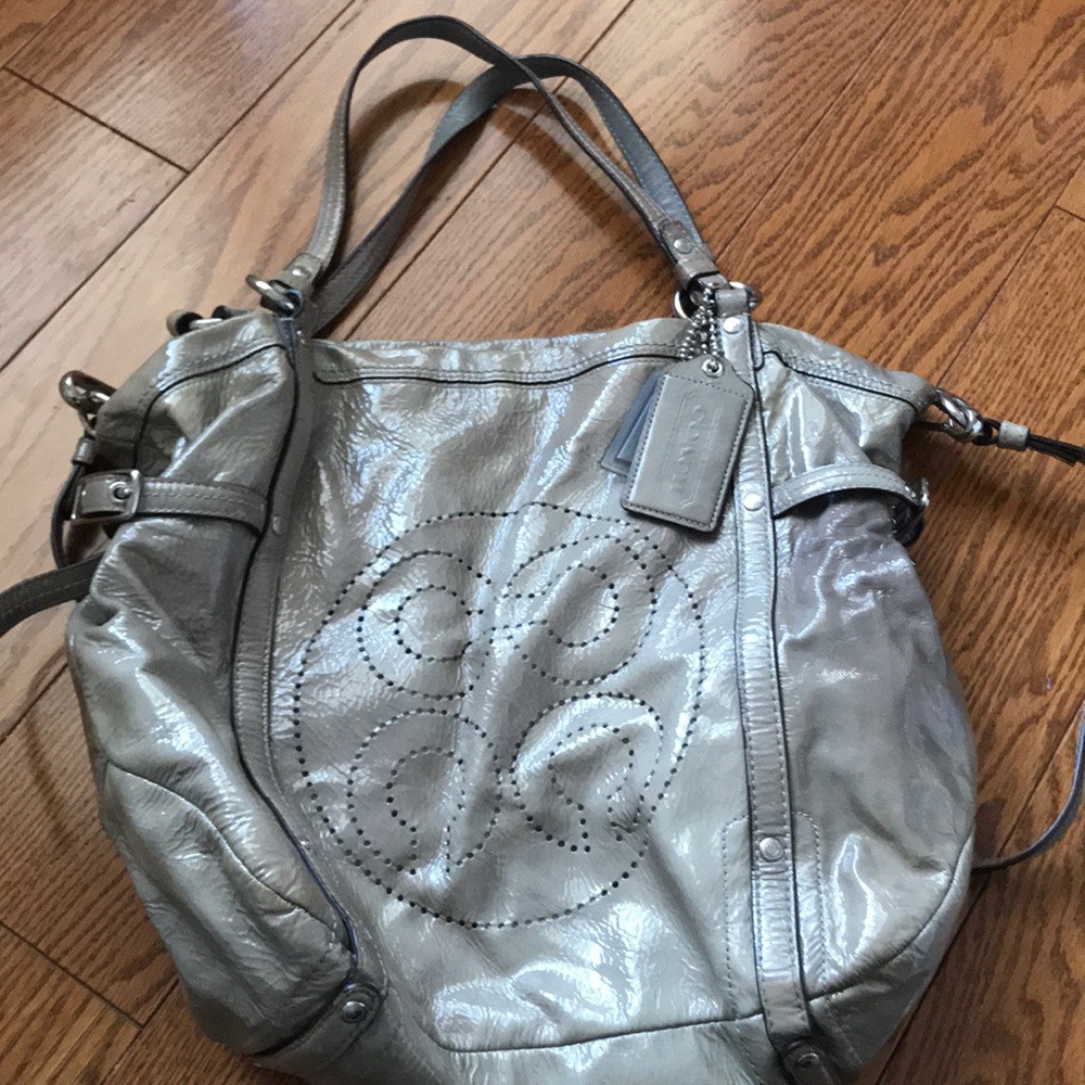 Large Gray Coach bag - Picture 2 of 6